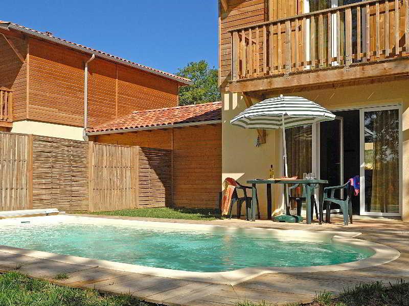 Madame Vacances - Residence Du Golf D'Armagnac Eauze Eksteriør billede